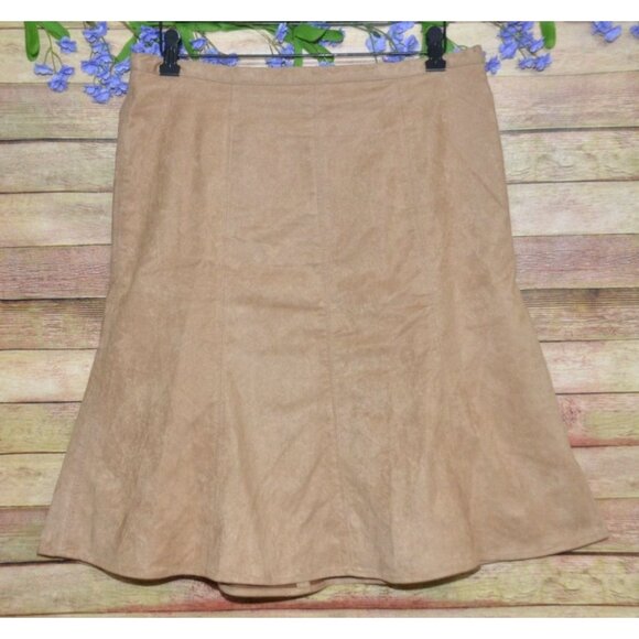 Liz Claiborne Ladies Brown Microfiber Suede Knee Length Trumpet Skirt Size 10 - Picture 1 of 9